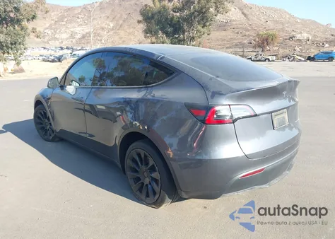 2023 Tesla Model Y Awd/Long Range Dual Motor All-Wheel Drive from USA, damaged, VIN 7SAYGAEE4PF609339
